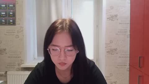Roxie online show from August 14, 2:21 pm
