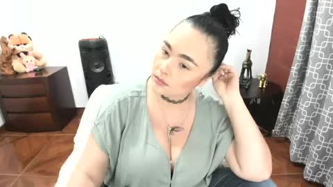 luscious86 online show from August 4, 7:44 pm