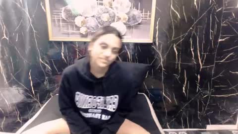 luscious_lexy online show from August 7, 6:24 am