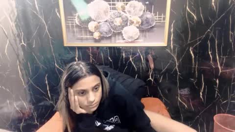 luscious_lexy online show from August 11, 7:54 am