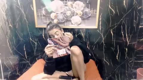 luscious_lexy online show from August 12, 9:44 am