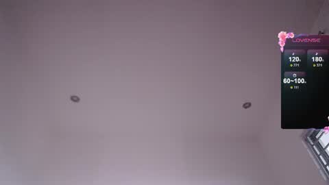 lusciouslipsxx online show from August 2, 4:52 am