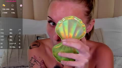 your sweet Liana online show from August 8, 8:25 am