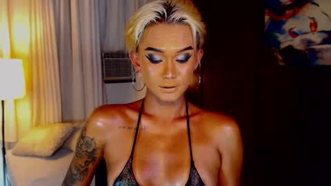 AdriannaFowks online show from June 26, 7:17 pm
