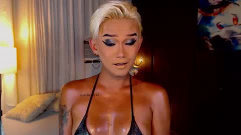 AdriannaFowks online show from July 16, 2:34 am