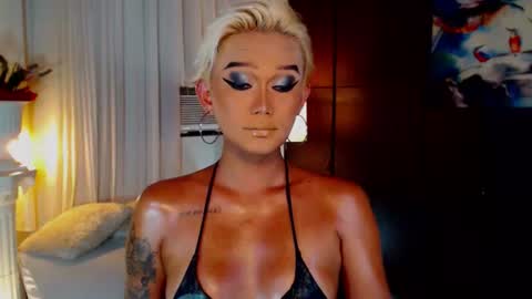 AdriannaFowks online show from July 21, 3:10 am