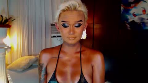 AdriannaFowks online show from July 21, 4:16 am
