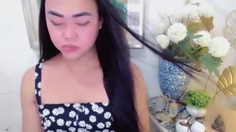 Trina online show from June 3, 2:59 am