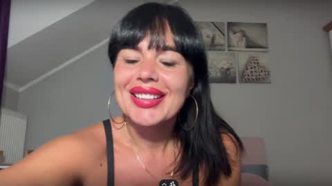 Jenny online show from August 7, 5:02 pm