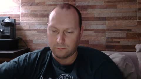 lustonfan online show from August 6, 11:20 am
