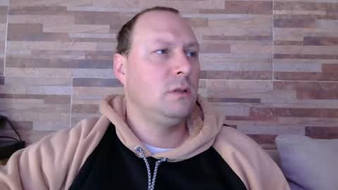 lustonfan online show from August 11, 12:18 pm