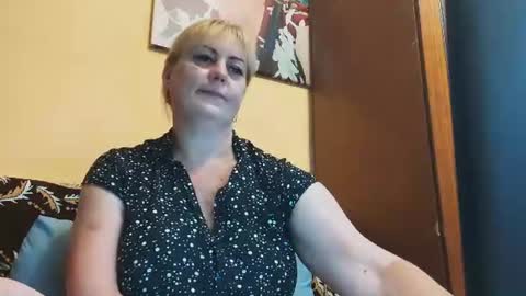 lusylure online show from August 2, 3:19 pm