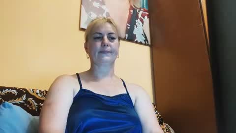 lusylure online show from August 11, 5:59 pm