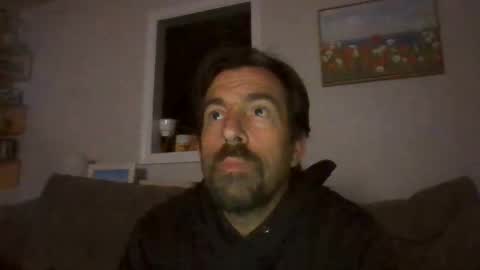 Luv2likslit online show from June 8, 8:31 am
