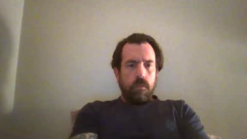 Luv2likslit online show from August 16, 8:18 am