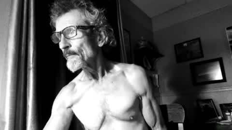 Peter Jacksone online show from July 21, 3:43 am