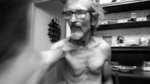 Peter Jacksone online show from August 12, 7:27 pm