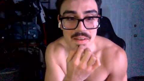 luvrboy77 online show from June 19, 7:52 am