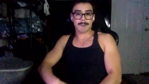 luvrboy77 online show from June 23, 6:47 am