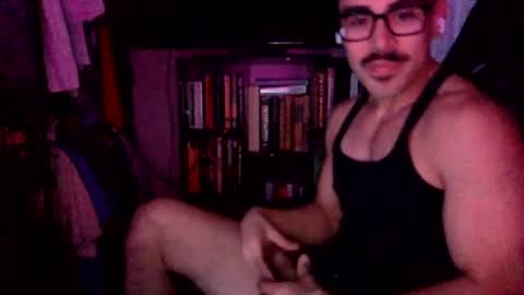 luvrboy77 online show from August 2, 4:08 am