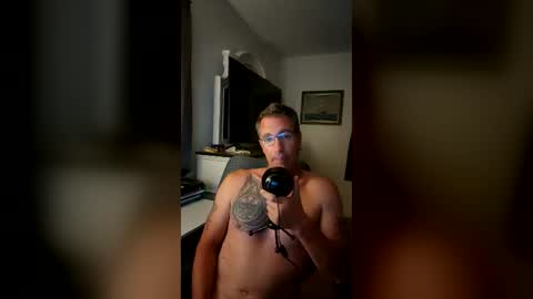 SmokeLuv online show from July 16, 3:51 am