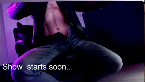 Karsten online show from April 18, 9:57 pm