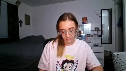Luxbby69 online show from August 13, 3:20 am