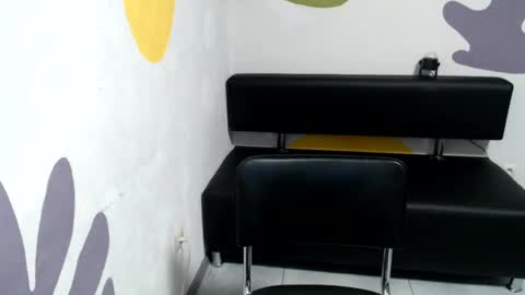 Donna online show from August 12, 9:17 pm