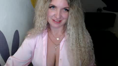 Donna online show from August 13, 7:55 am