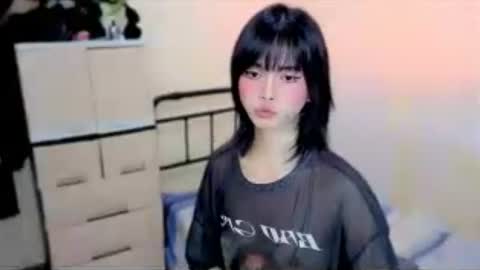 luxe_brat online show from August 2, 1:07 pm