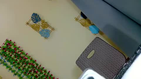 luxe_brat online show from August 16, 8:24 pm