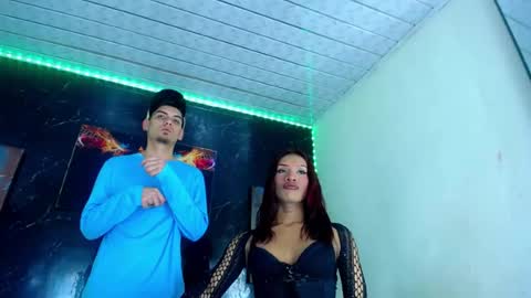 luxecouple55158 online show from August 13, 1:30 am