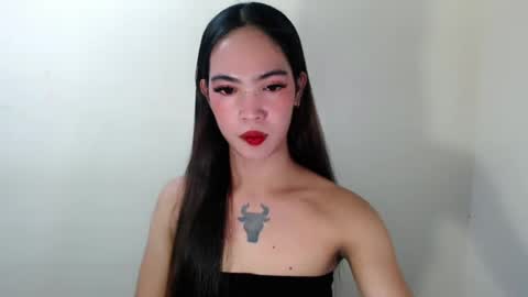 luxenixie online show from August 11, 5:42 am