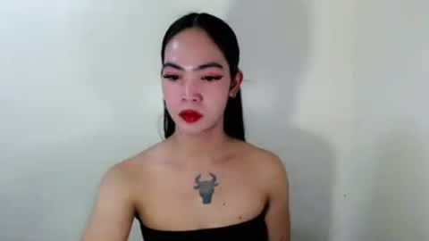 luxenixie online show from August 12, 6:27 am