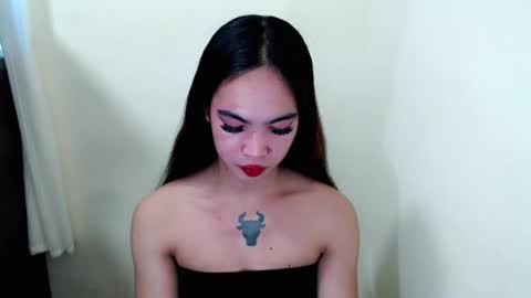 luxenixie online show from August 13, 2:14 am