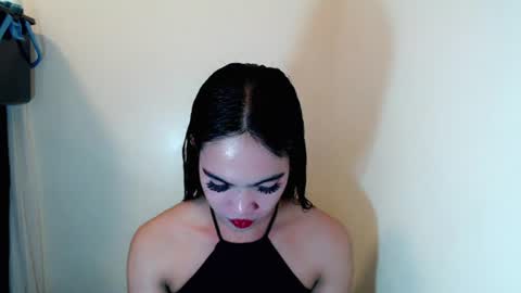 luxenixie online show from August 15, 7:12 am