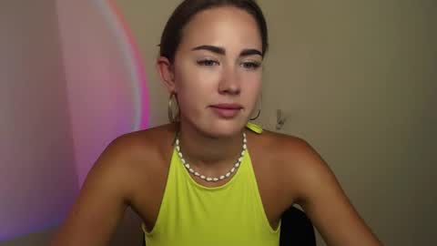 Katie online show from August 6, 10:58 am