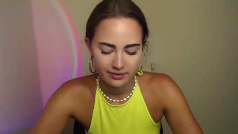 Katie online show from August 6, 12:04 pm