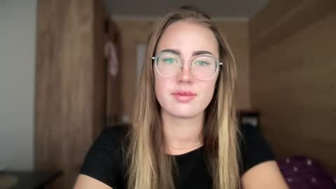 Katie online show from August 13, 5:54 am