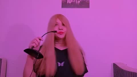LuxMelys online show from May 1, 5:33 am