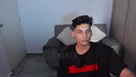 luxrx online show from August 3, 8:38 pm