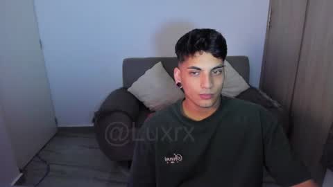 luxrx online show from August 5, 9:24 pm
