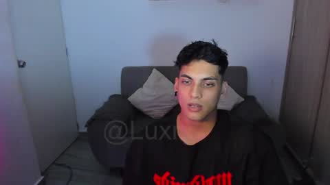 luxrx online show from August 8, 10:54 pm