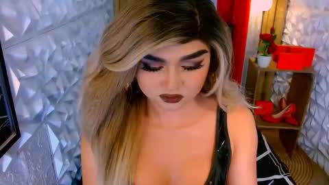Sasha Blaire online show from April 2, 12:40 am