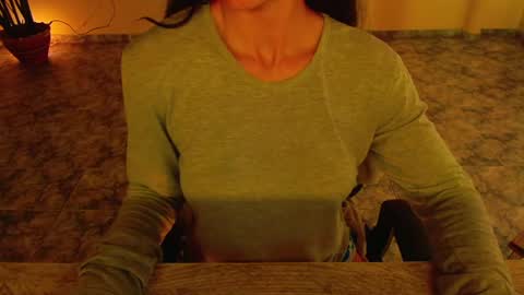 Liss online show from August 15, 5:39 pm