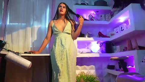 Luz online show from August 4, 10:40 pm