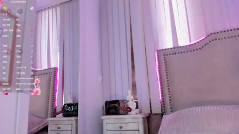 lya_brown online show from August 13, 3:26 pm