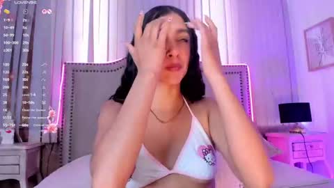 lya_brown online show from August 14, 3:04 pm