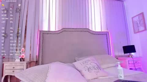 lya_brown online show from August 15, 3:38 pm
