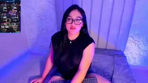 LYA DUBOIS  online show from August 6, 2:10 am